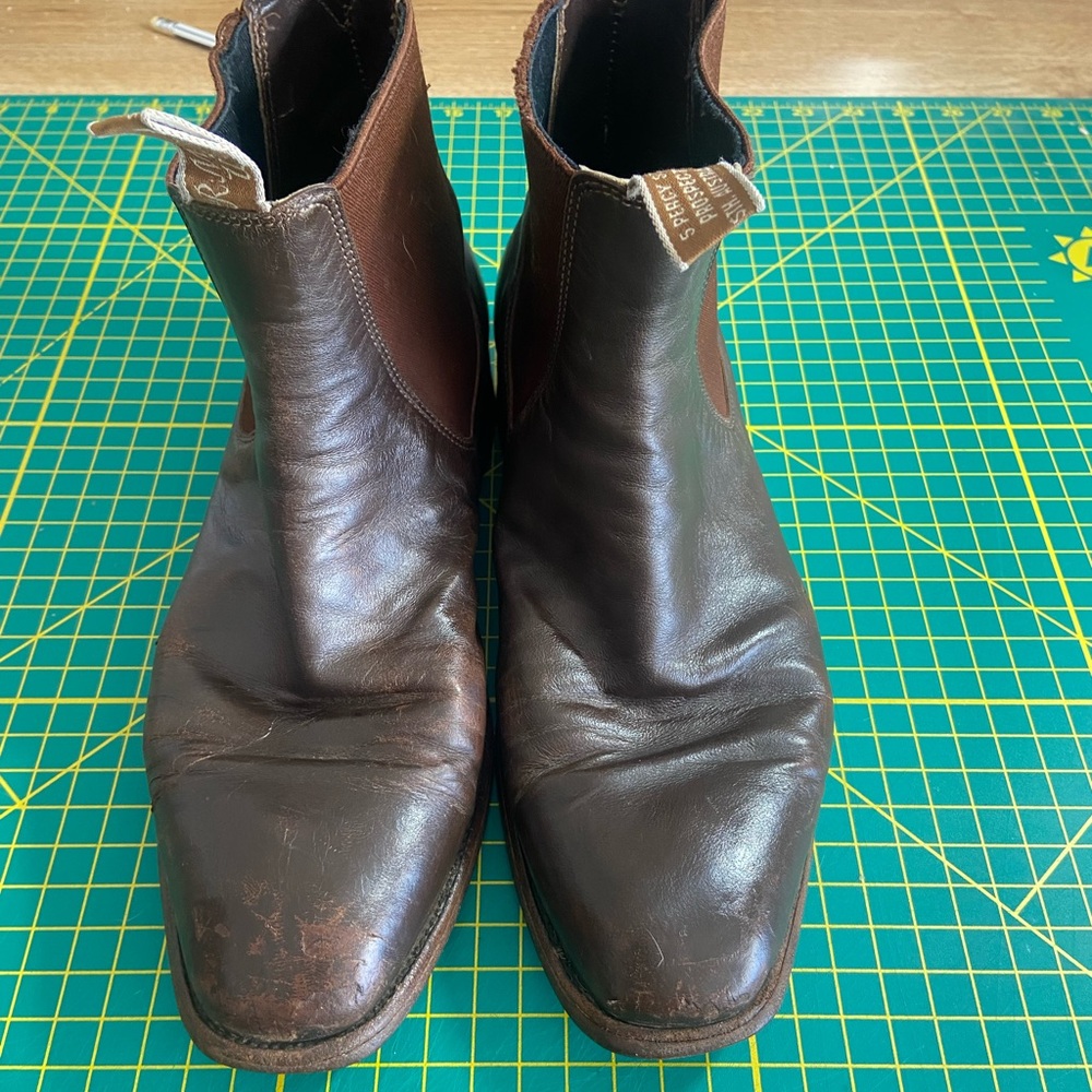 R.M. Williams Craftsman Chelsea Boots Size 9.5 D. Well loved, lots of life left